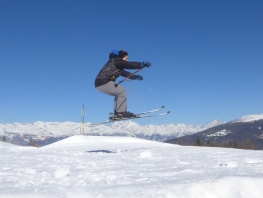 2019_SkiGE-0 060.jpg